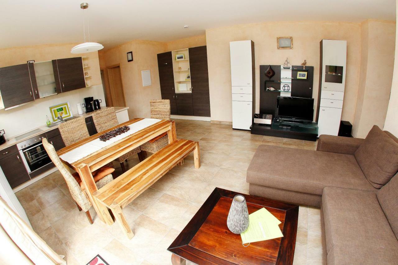 Ferienhaus "Zur Sprotte" In Glowe Luaran gambar